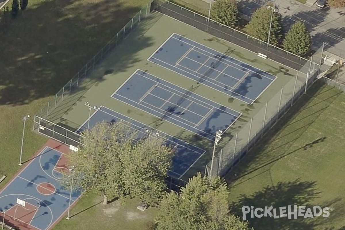 Photo of Pickleball at Parc Gérard Lavallée